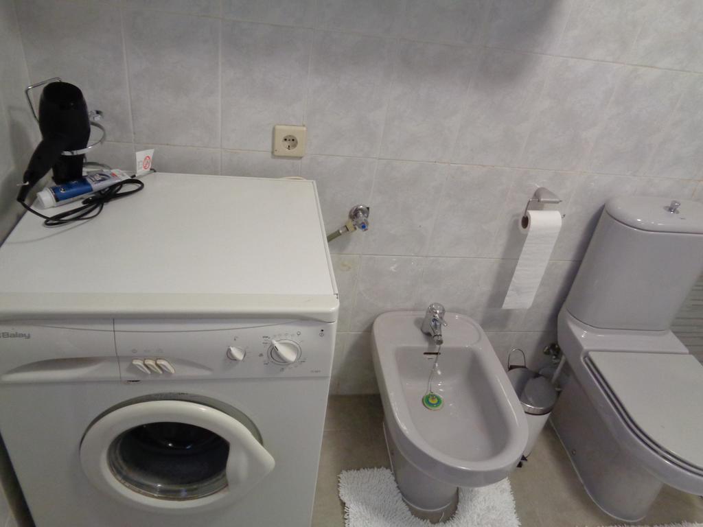 Apartamento Los Fresnos Gijón Esterno foto