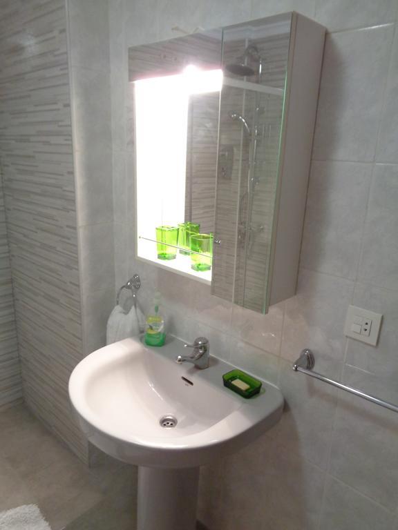Apartamento Los Fresnos Gijón Esterno foto